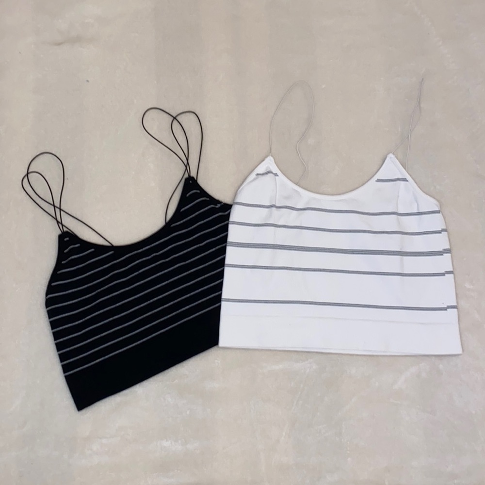 2 Cropped Spaghetti Strap Tank Tops